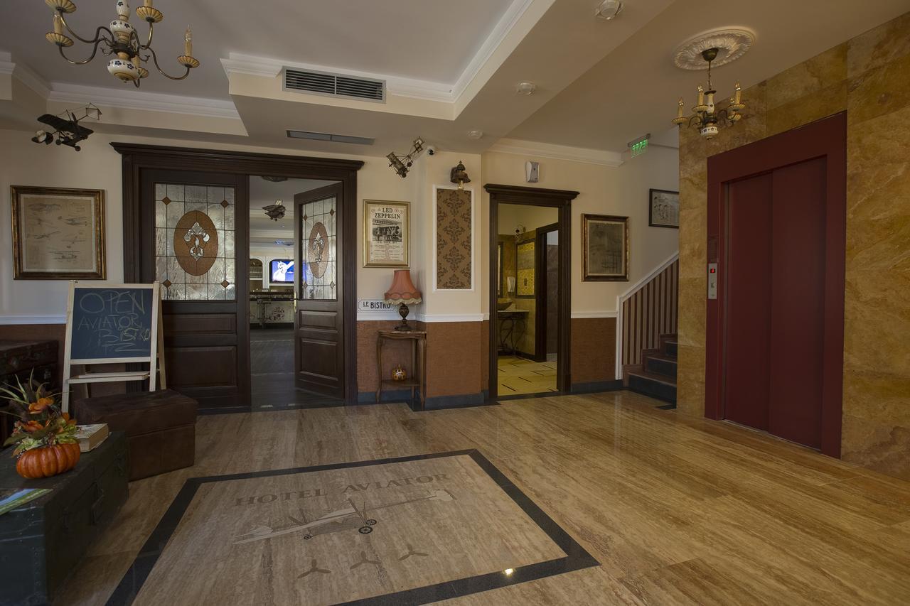 Hotel Aviator Boutique Отопени Экстерьер фото