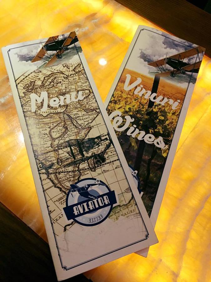 Hotel Aviator Boutique Отопени Экстерьер фото